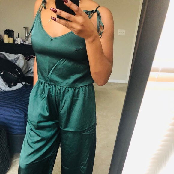 Two Piece Satin Loungewear Set - Picture 6 of 7